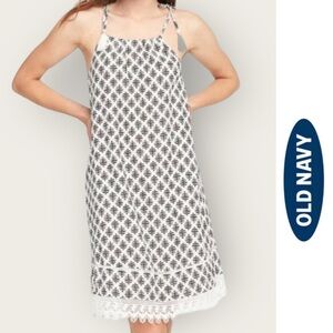 Old‎ Navy Black & White Palms Dress, Size M, MSRP $36